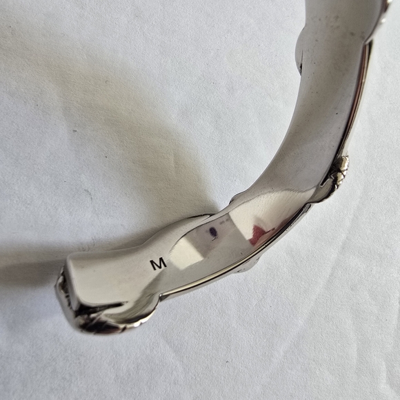 Alexander McQueen Skull and Snake Bracelet 'Antique Silver' - Picture 9 of 12